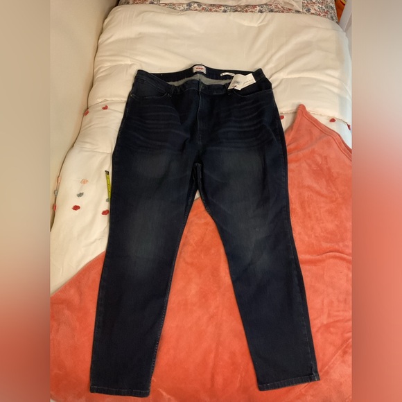 NWT Women’s Wrangler High Rise Unforgettable Skinny Jeans Size 24 - Picture 5 of 11